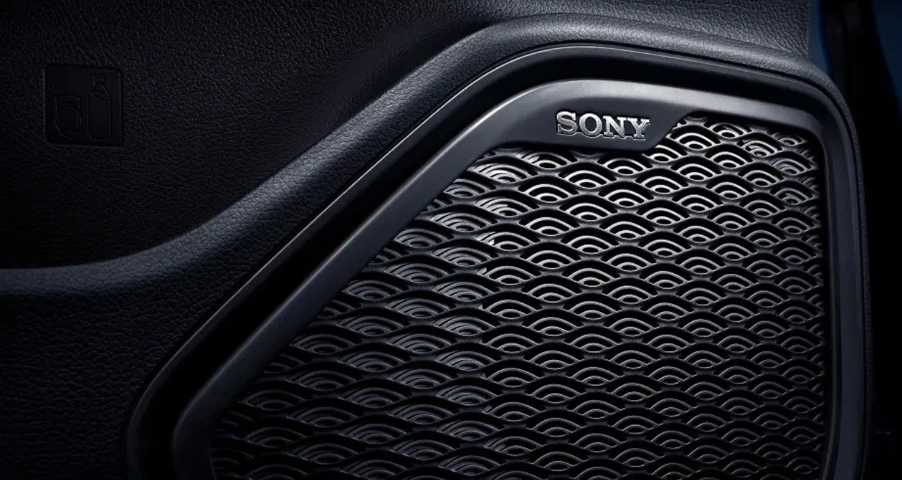 8 Speaker Sony Audio System